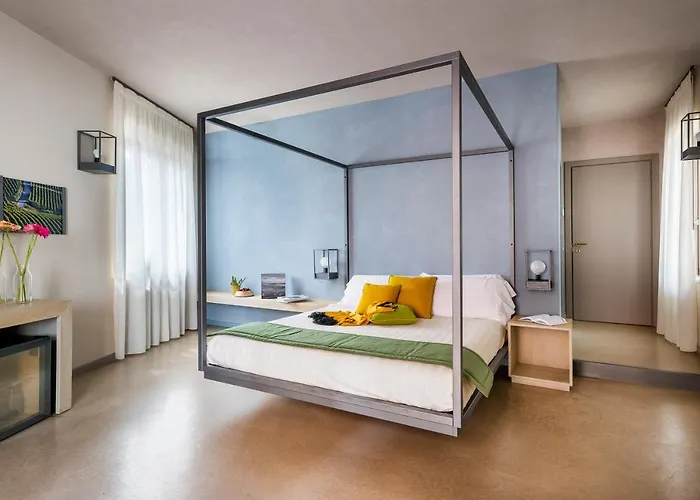 Casacastello Πανσιόν 4*