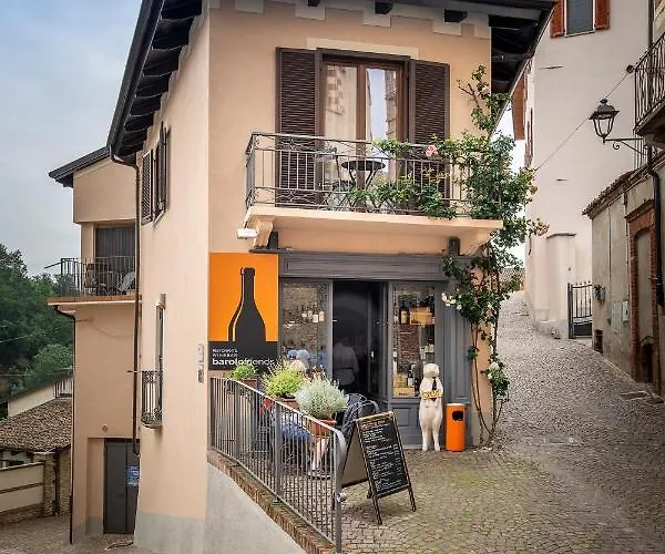 Casacastello 4* Barolo