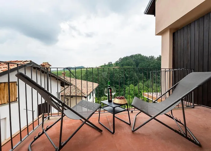 Casacastello Πανσιόν 4*