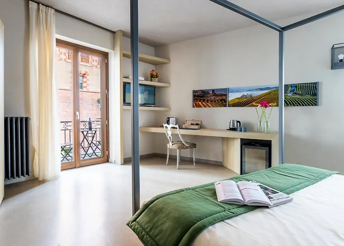 Πανσιόν Casacastello 4*